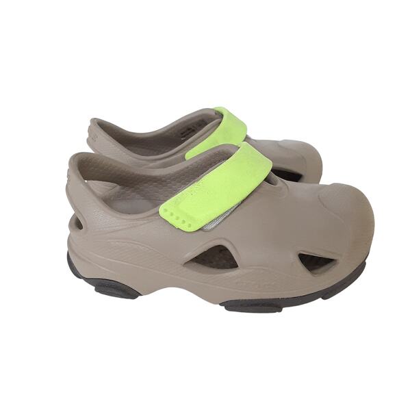 Crocs Clogs All Terrain Kids Fisherman Sandals Taupe Boys 7 Water Shoes Summer - Picture 2 of 5